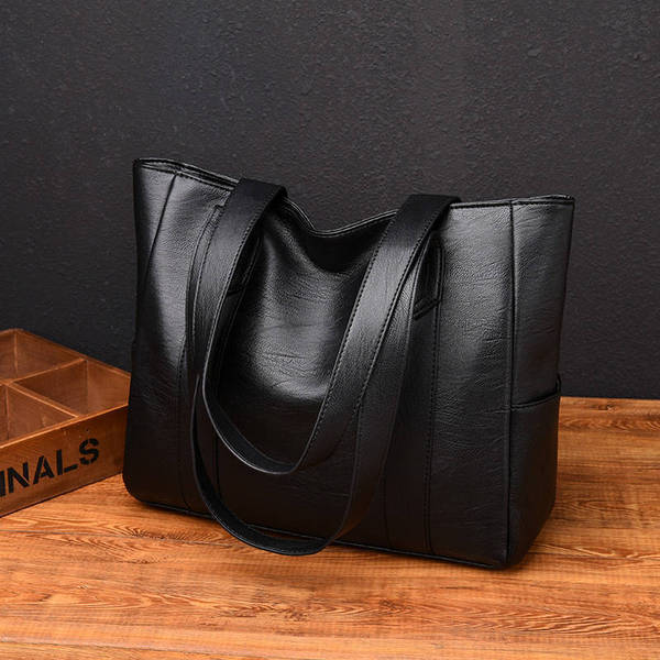 Capacious elegant retro handheld one-shoulder bag