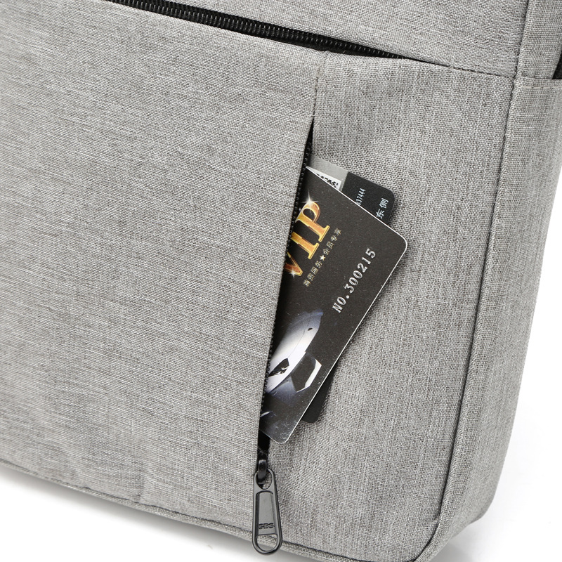 Comercio exterior nuevos hombres personalizables de nylon ligero hombro mensajero cuadrado bolsa viaje al aire libre pequeña mochila por mayor