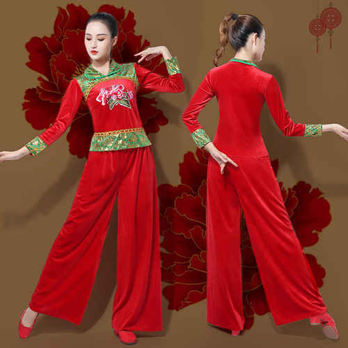 Autumn and winter new square dance costumes gold velvet long-sleeved classical dance costumes thickened adult performance costumes