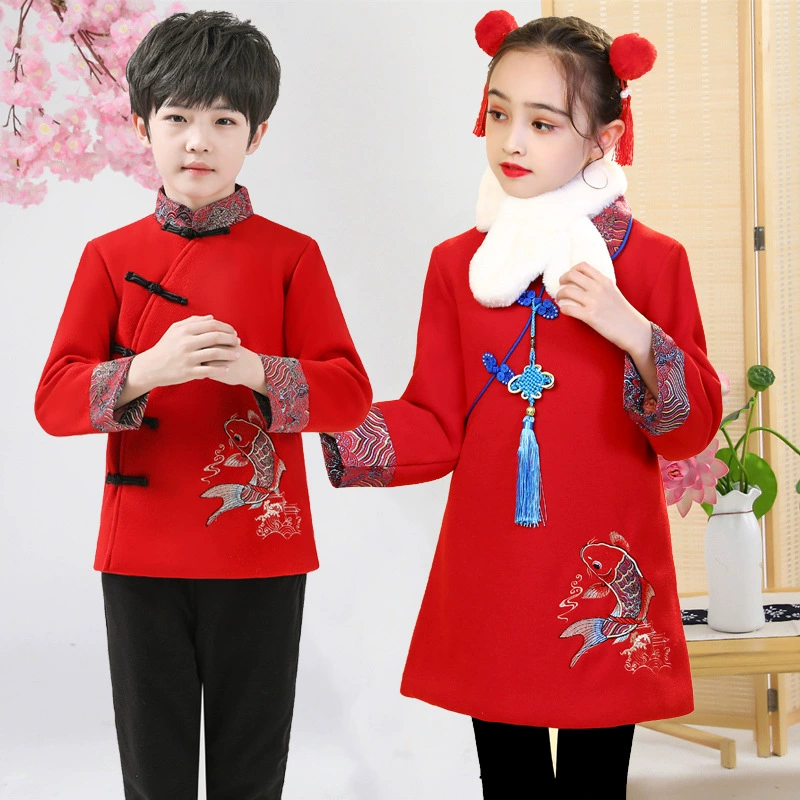 Праздничный костюм в китайском стиле