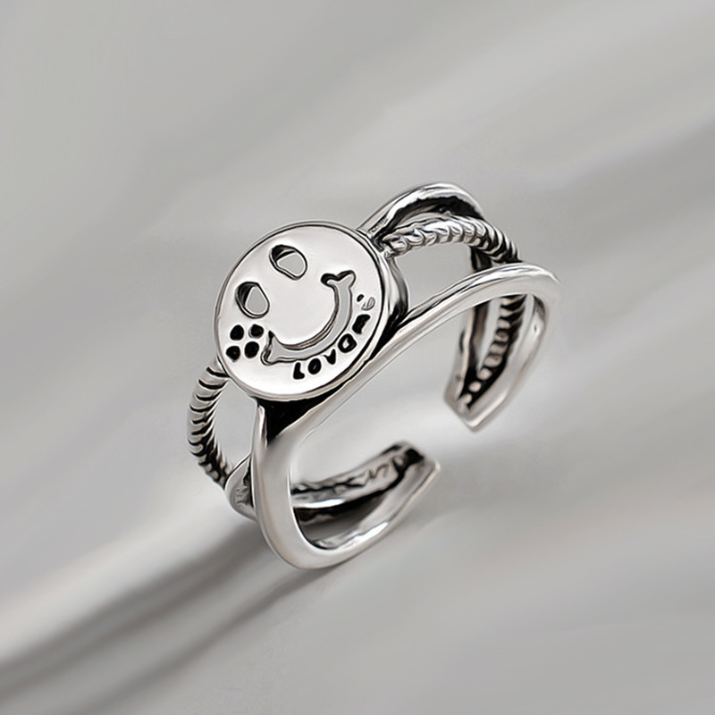 レトロなアルファベットの指輪の組み合わせins韓東大門ヒップホップはs 925銀の英語の指輪の対外貿易の卸売りをめっきします。