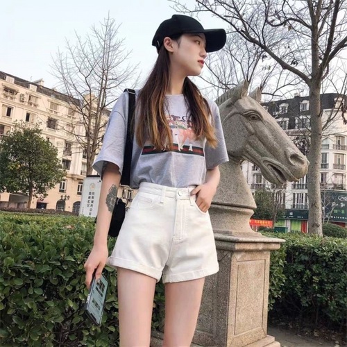 Women's High-Waisted Black Spring and Autumn 2025 Versatile Slimming White Loose Wide Leg A-Line Hot Pants Ins