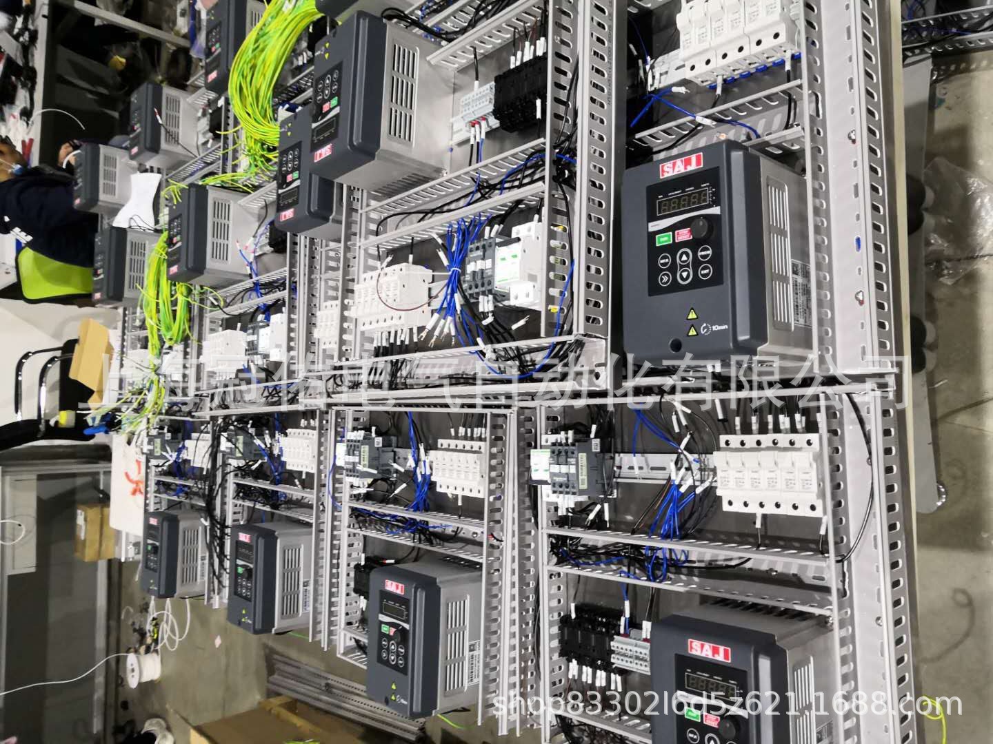 三晶变频器8000B-4T110G/4T132P通用矢量型380V三相110KW现货