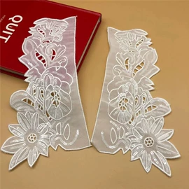 花边;布贴;领结/领花