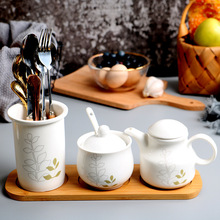 �����޺ʹ׉����÷������͵Ĺ��Ӳ͏d���w�{��ƿС���b�������}ƿ