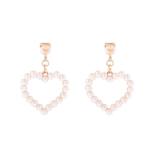 Triangle clip-on ear earrings without pierced holes, high-end butterfly pearl women's earrings, French retro minimalist floral ear accessories, wholesale
