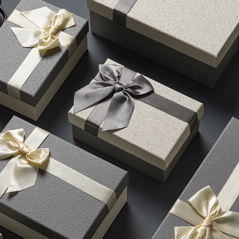 Spot Wholesale Bow Gift Box Heaven and Earth Cover Korean Version Birthday Gift Box Exquisite Packaging Box Cosmetics Gift Box