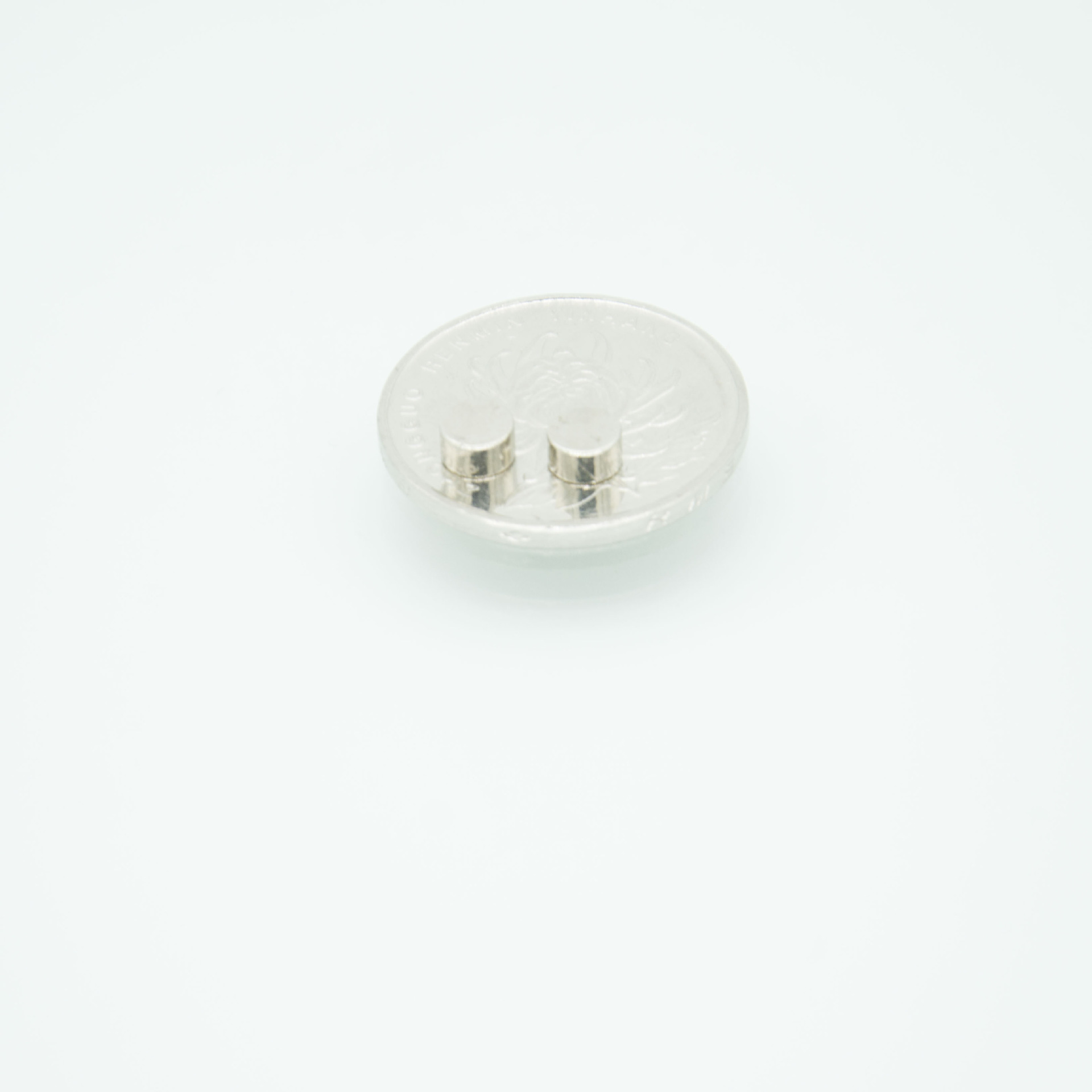 钕铁硼圆形磁铁D5*3mm 钕铁硼强磁5X3MM 迷你磁铁