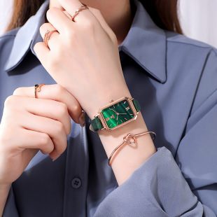 ���α��PС�G���W�t���������|Ů�����I�̄ՌWԺ�L����ֱ�