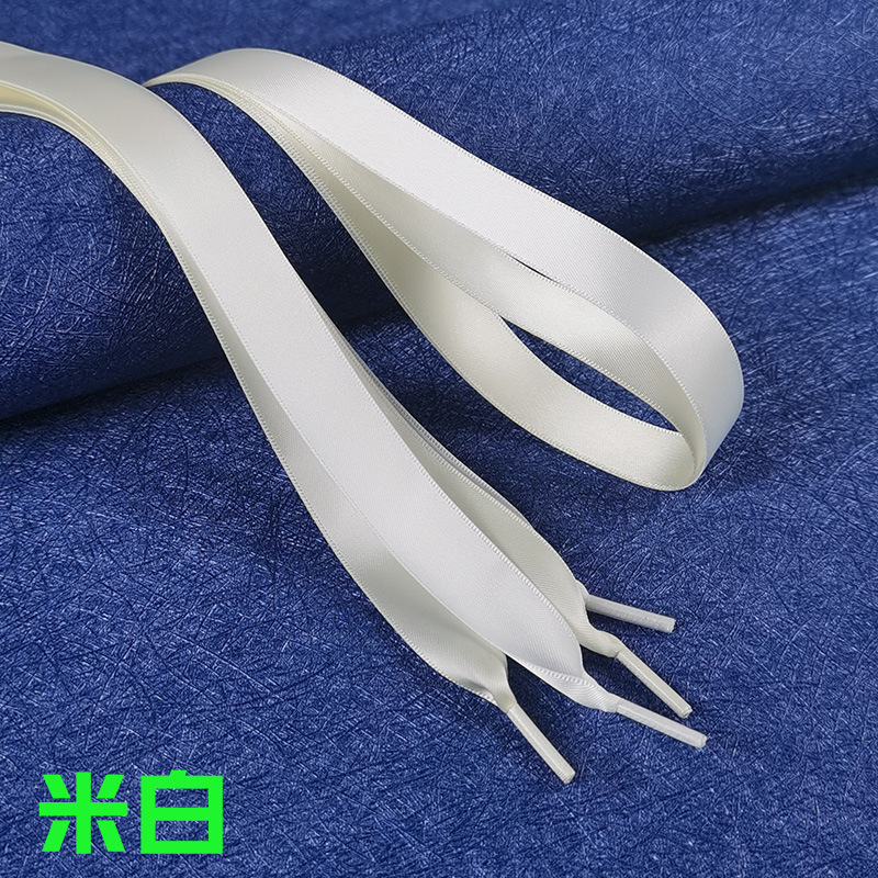 Cinta de encaje satinado color caramelo Satén de poliéster de doble cara Satén de encaje brillante encaje ancho cinta plana encaje