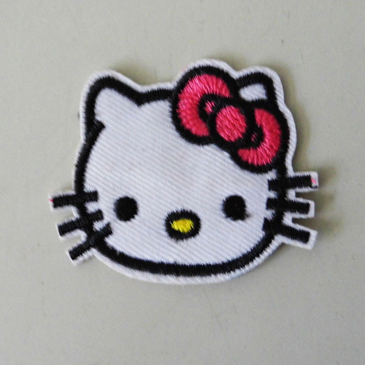 出口绣花章仔布贴定做电脑绣花无边KT猫刺绣背胶满绣徽章LOGO定制