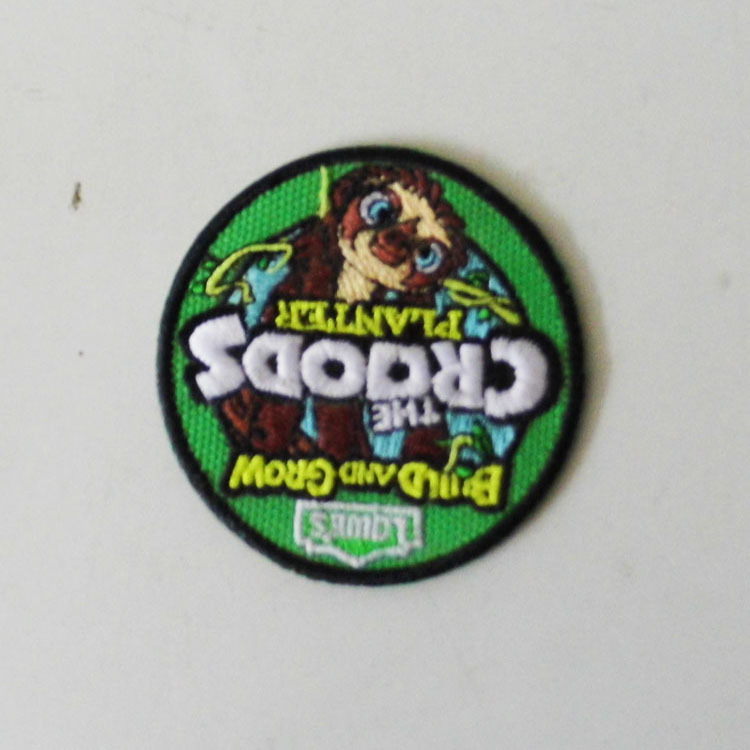 定制品牌LOGO刺绣绣标团队服饰绣章布标布贴LOGO定做印花刺绣包边