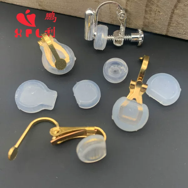 Silicone Anti-Pain Sliding Triangle Ear Clip Sleeve Without Ear Holes Spiral Frog Clip Translucent Milk White Round Cap Pad