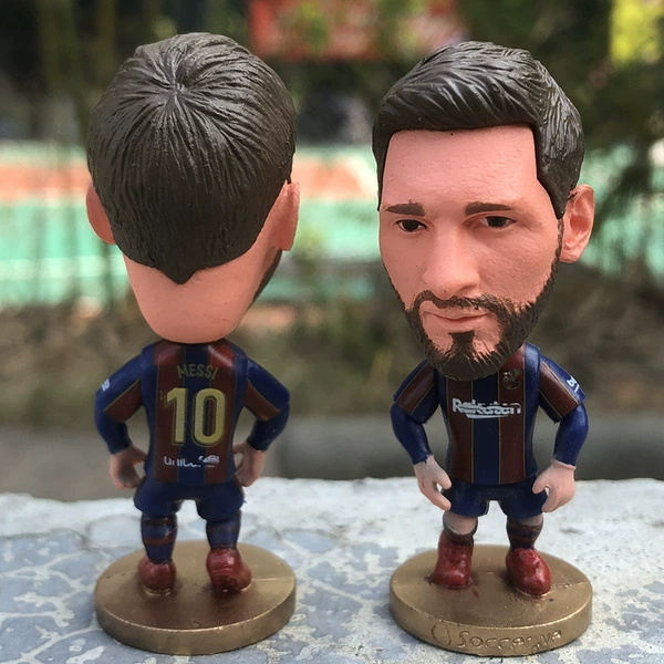 10. Messi (home)