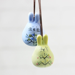 景德镇手绘可爱卡通陶瓷长耳朵风铃卖萌兔包包挂件门饰窗饰配饰品|ru