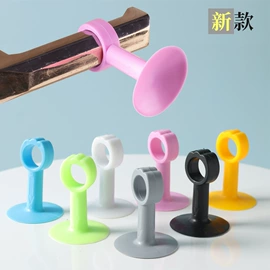 门碰、门吸;拉手;安全门卡