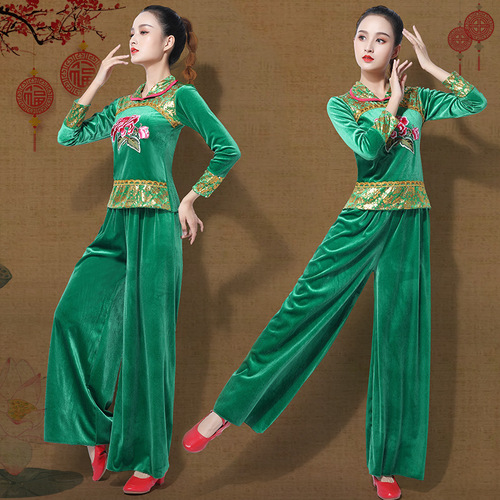 Autumn and winter new square dance costumes gold velvet long-sleeved classical dance costumes thickened adult performance costumes