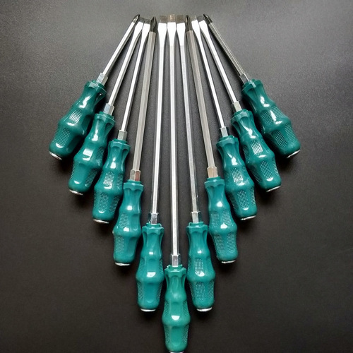 Wholesale Guangdong screwdriver, strike dark green marked cross-shaped screwdriver, 12-inch extension