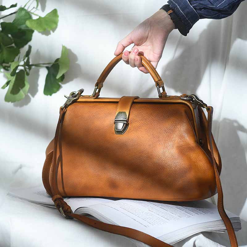 Luxury Handmade Genuine Leather Handbag Vintage Gold-Frame Doctor Bag Casual Large Capacity Shoulder Bag For Women - Thumbnail 3