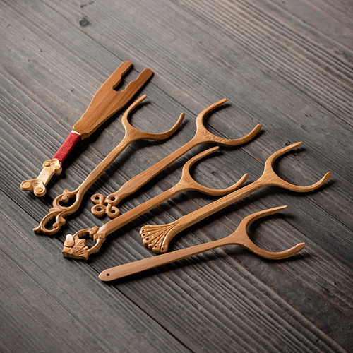 High-quality hand-carved bamboo cups and forks, anti-scalding pots and forks, bamboo cup holders, tea cup holders, Kung Fu tea sets, tea ceremony accessories, factory direct sales
