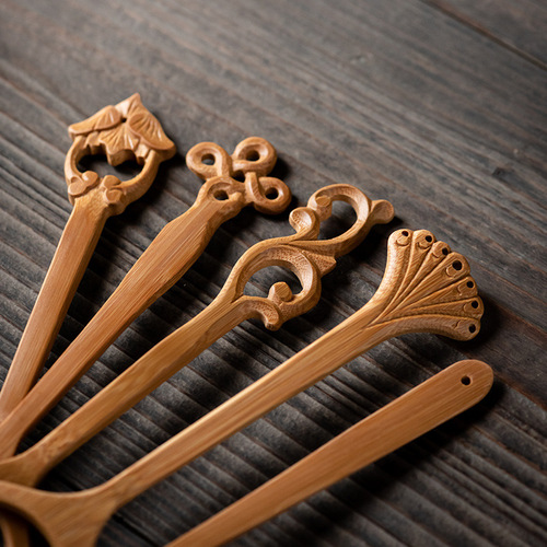 High-quality hand-carved bamboo cups and forks, anti-scalding pots and forks, bamboo cup holders, tea cup holders, Kung Fu tea sets, tea ceremony accessories, factory direct sales