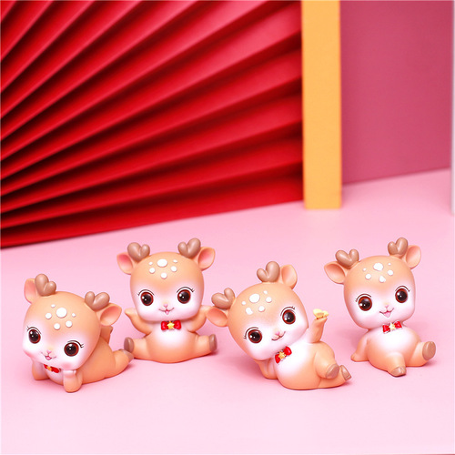 Ins style girl's original heart little cute deer ornament cake baking decoration small gift resin crafts gift