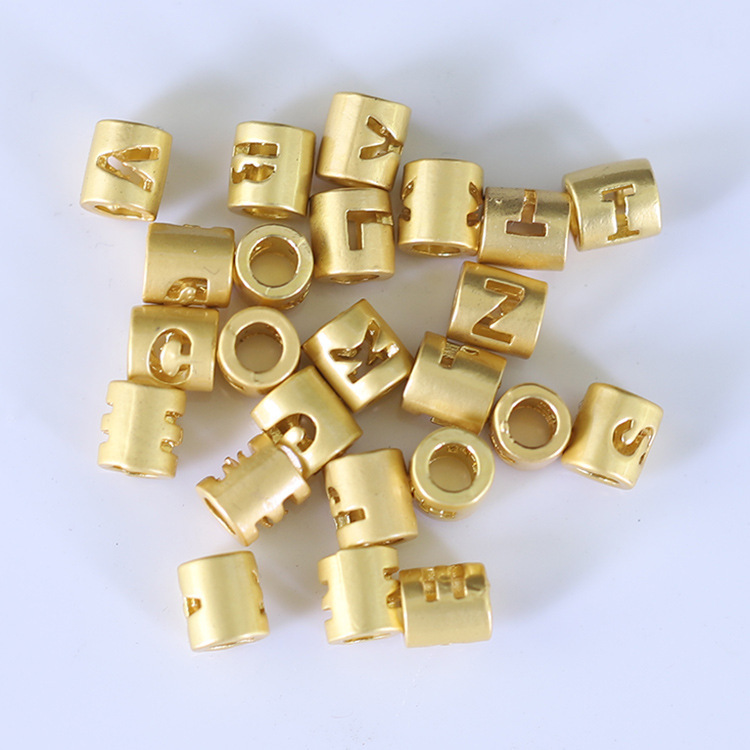 Alloy 26 English Alphabet Couple Men and Women Valentine's Day diy Bracelet Transfer Beads Accessories Gift Beads