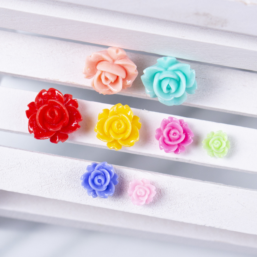 Accesorios de resina núcleo flor DIY accesorios para el cabello material Stud pendientes accesorios teléfono móvil Shell parche decoración al por mayor