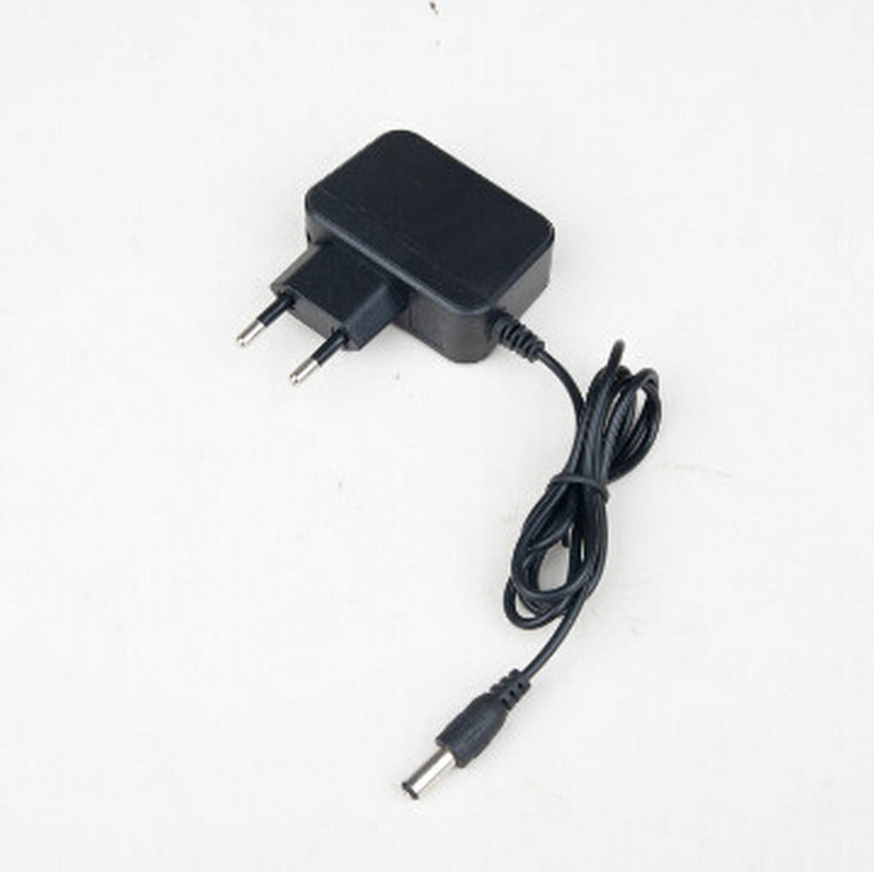 4.2V600mA 18650锂电池充电器 强光手电筒充电器