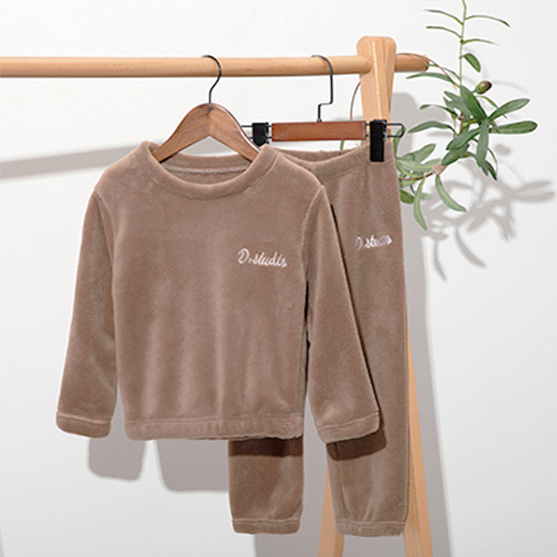 El otoño y el Invierno DE LOS NIÑOS traje de coral cálido polar cálido traje de dos piezas niños y niñas pantalones de bebé casual desgaste en el hogar forrado de lana
