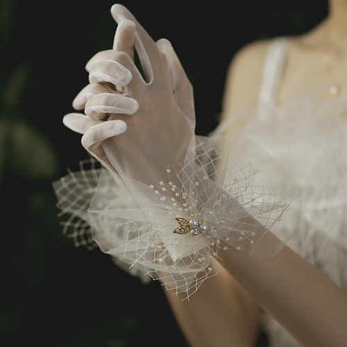 Factory hair wedding dress gloves lace fairy style bride wedding flowers white gauze pearl short style spring autumn summer women