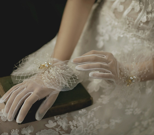 Factory hair wedding dress gloves lace fairy style bride wedding flowers white gauze pearl short style spring autumn summer women