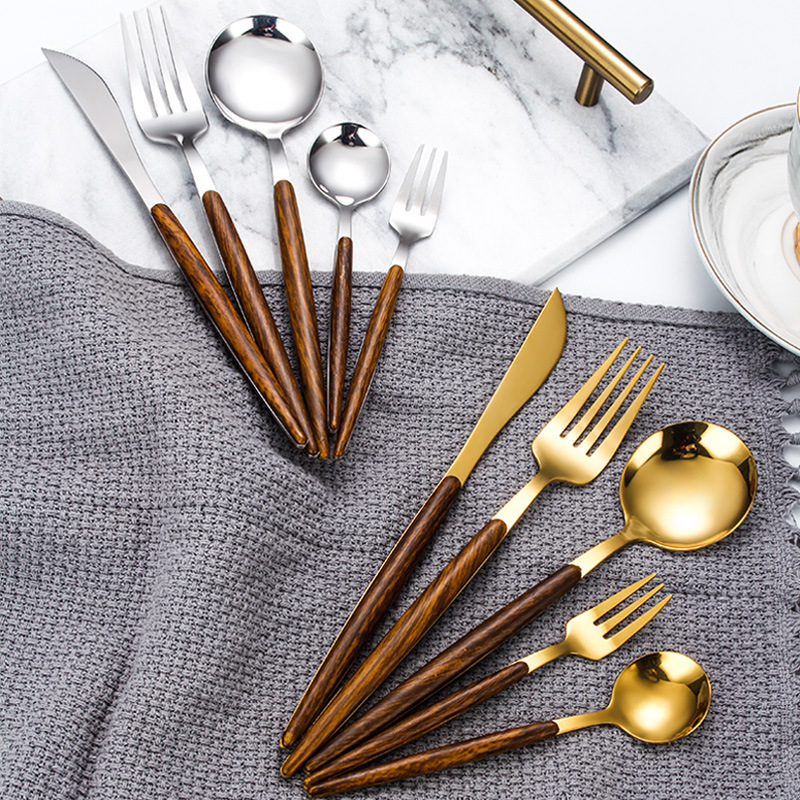 Cruzar la frontera de acero inoxidable 430 imitación madera grano portugués vajilla creativa japonés occidental comida cuchillo tenedor cuchara traje cuchillo de carne