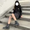 Угольно-серый