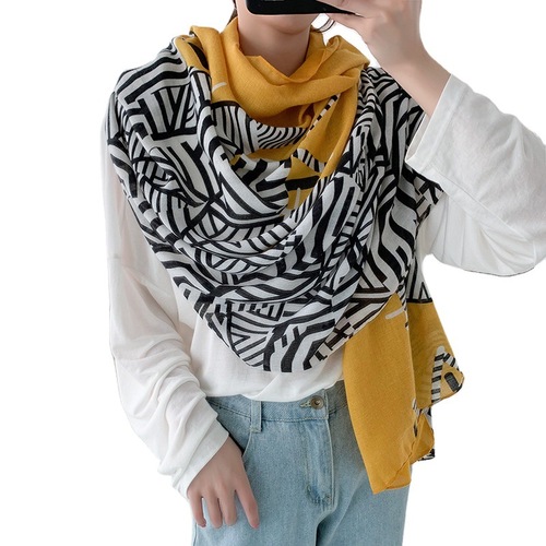 South Korea Dongdaemun white-collar student travel versatile dual-purpose shawl scarf silk scarf female versatile scarf