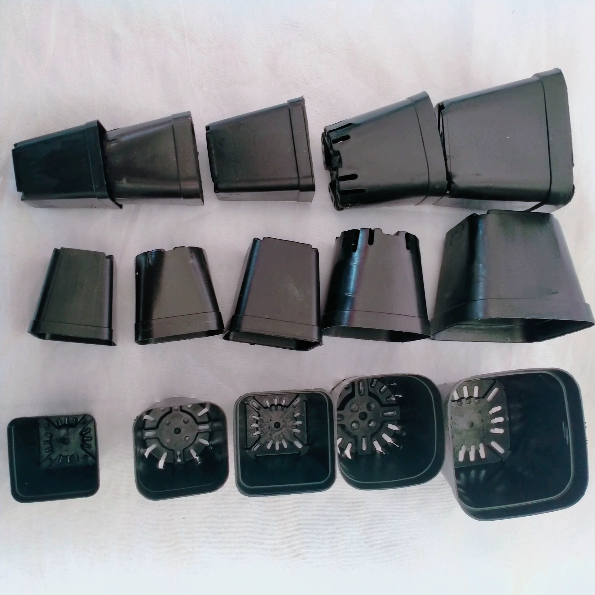 Пластиковый маленький черный квадрат 7 квадратных черных цветочных горшков мясистый маленький цветочный горшок мясистый цветочный горшок