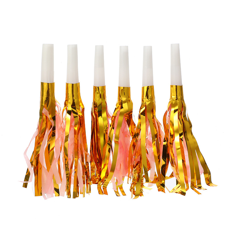 Suministros de juguetes de trompeta para niños con silbato y borla dorada para fiestas, disponibles para personalización/creación de patrones.