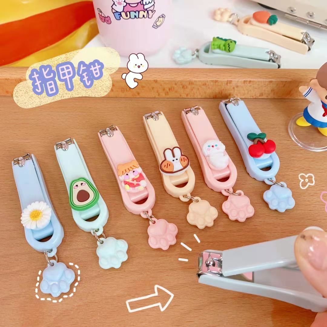 Mini lindo cortaúñas para adultos cortaúñas para el hogar solo dibujos animados creativo plegable cortaúñas manicura