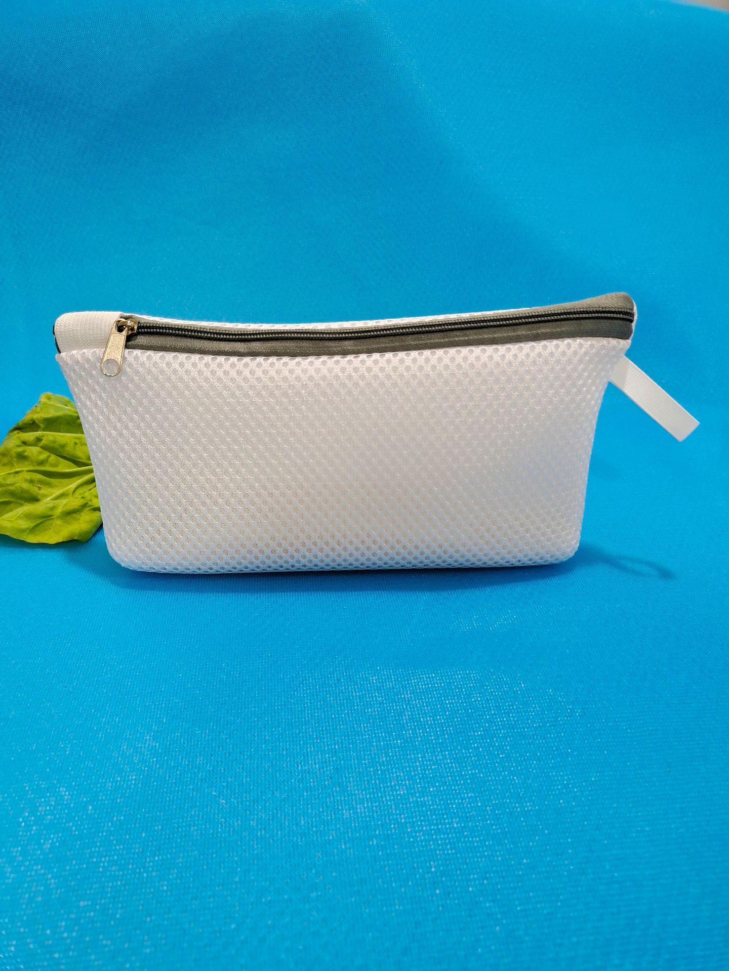 단일 레이어 마스크 다크 그레이 18*10*21cm