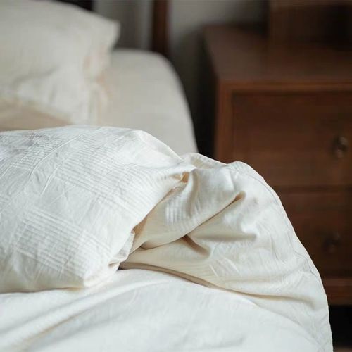 Unprinted Class A Japanese-style washed cotton four-piece set with personalized bed and breakfast style quilt cover sheets for baby sleeping naked bedding