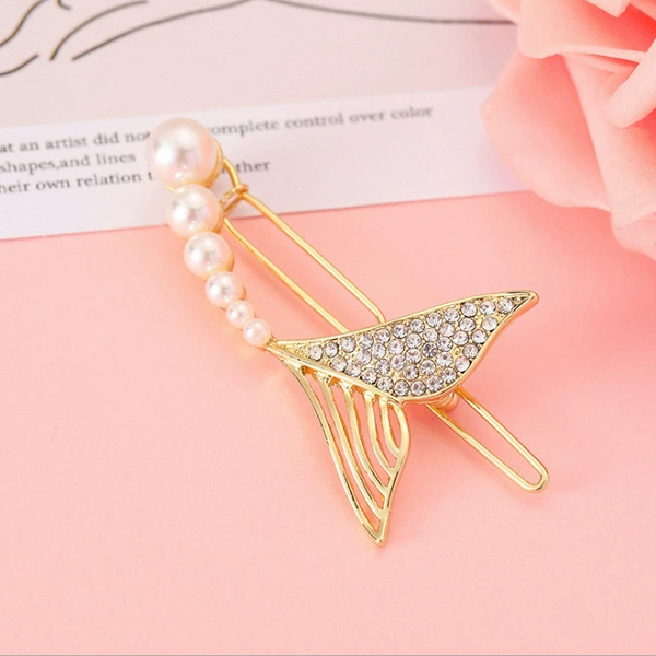Frog clipped fish tail golden color