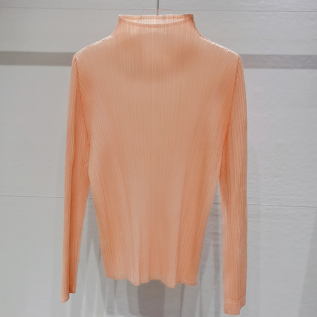 Oferta especial popular 2024 otoño y primavera estilo ins pliegues de gama alta para toda la vida cuello alto manga larga delgada camisa de fondo casual de gran tamaño