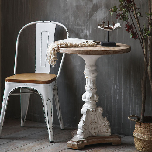 French vintage light luxury carved small round table balcony rustic solid wood tea table for inn and café decoration, wedding