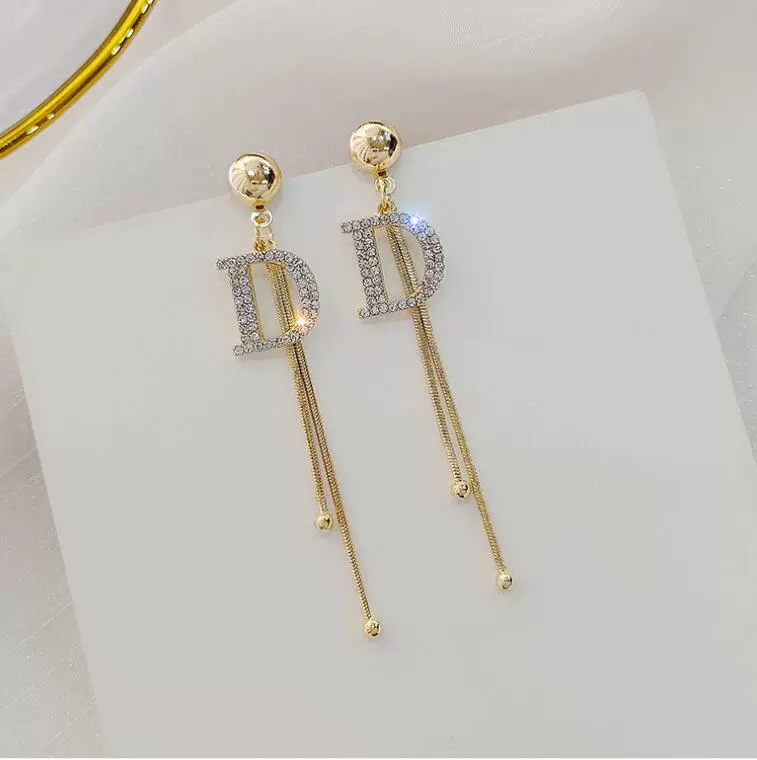 Earrings, European style, crystal‑encrusted diamond‑look, lightweight, multiple designs