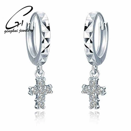 耳钉;项链;手链