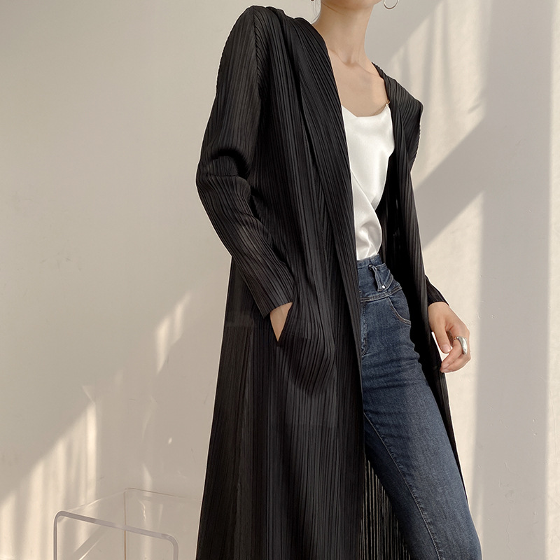 秋春 高端褶皱轻熟休闲风长款宽松连帽风衣外套pleats please