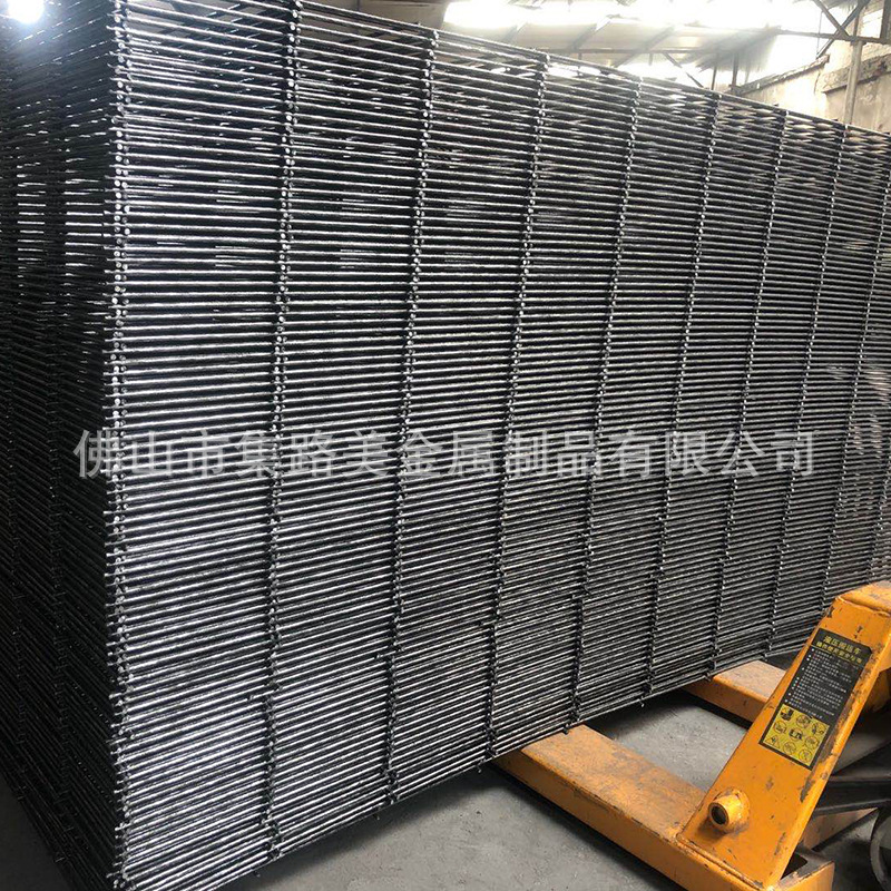 厂家现货建筑工地网片 镀锌钢丝地热网片矿用网片 钢筋焊接铁丝网