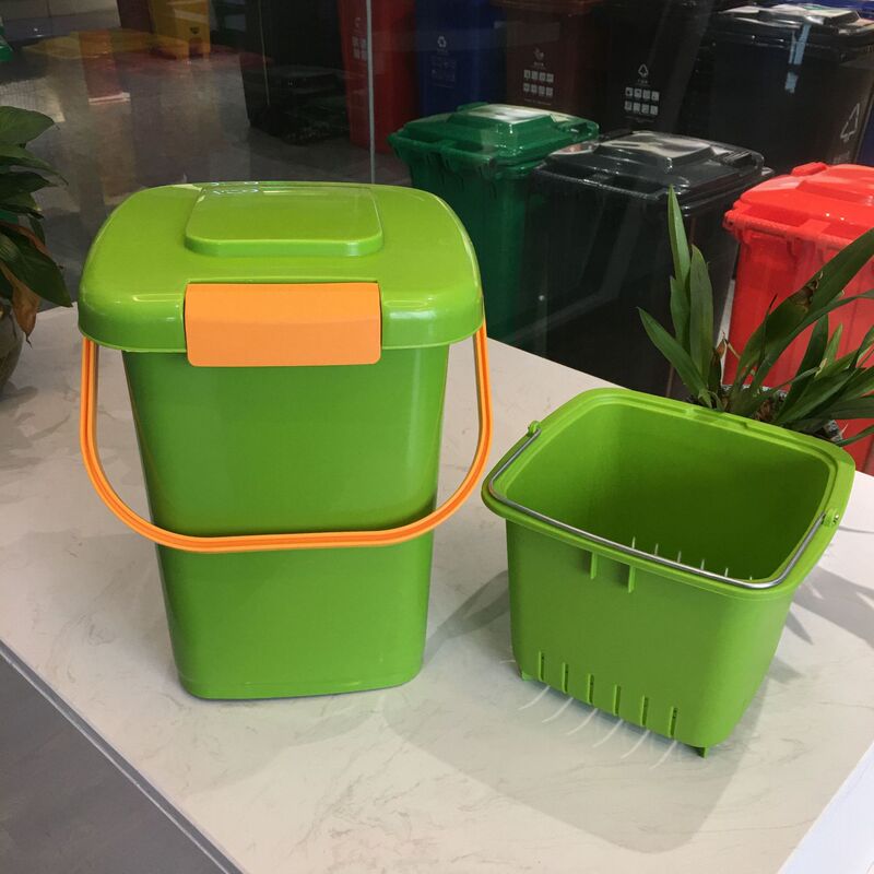 Household Satchel Trash Can, Sealed, Deodorizing and Easy-to-corrosion Kitchen Waste Classification Bucket with Funnel, Dry and Wet Separation Kitchen Bucket