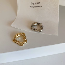 项链;手链;耳环