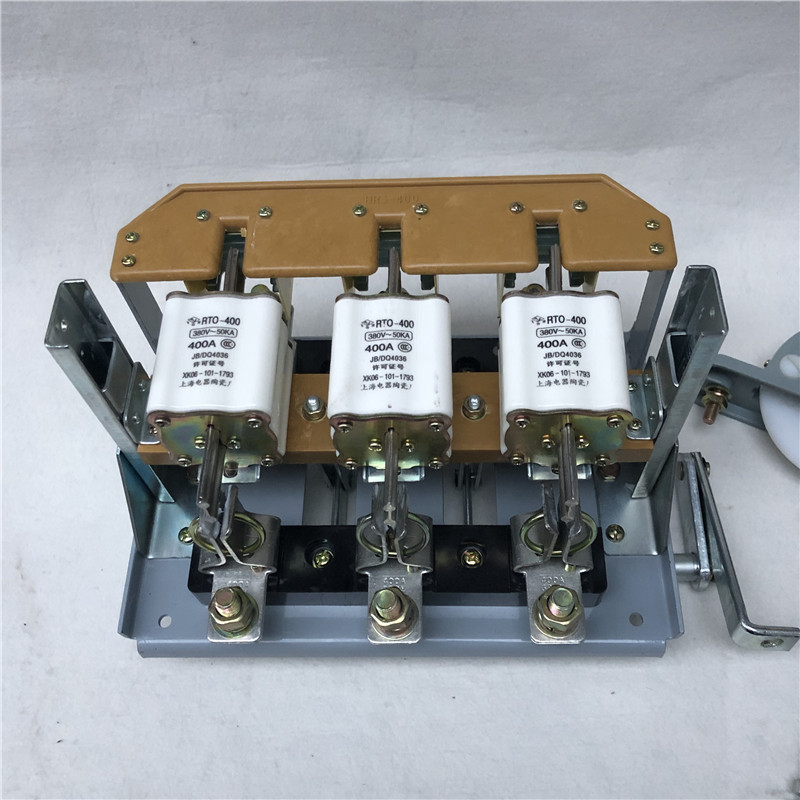上海良大熔断器式刀开关隔离开关刀开关HR3-400/34 32 HR3-200/34
